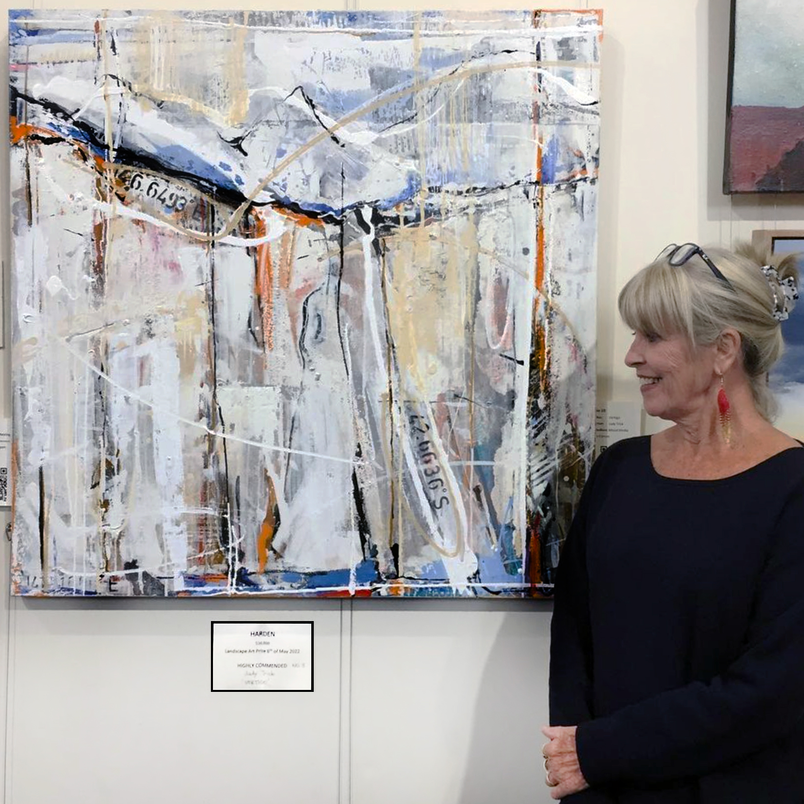 Judy Trick: Vertigo 2021, Oil/MixedMedia/Canvas 100x100cm | Highly Commended Award | 2022 Inaugural Harden Murrumburrah Landscape Acquisitive Art Prize
