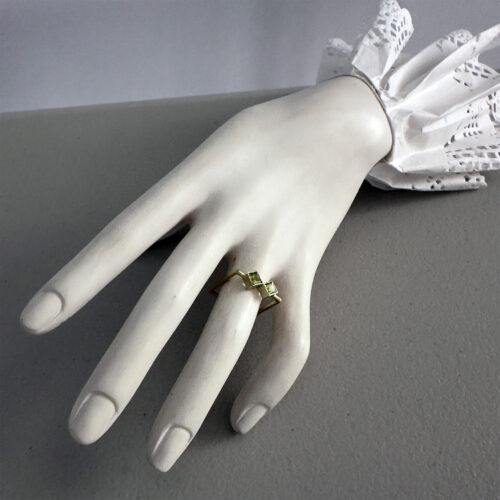 Dorothy Erickson: Angel’s Dream – Hesperia Collection, 2022. Ring: 18ct gold, facetted peridot. (Approx.: 21x20x5mm). Artsite Contemporary Sydney Australia.